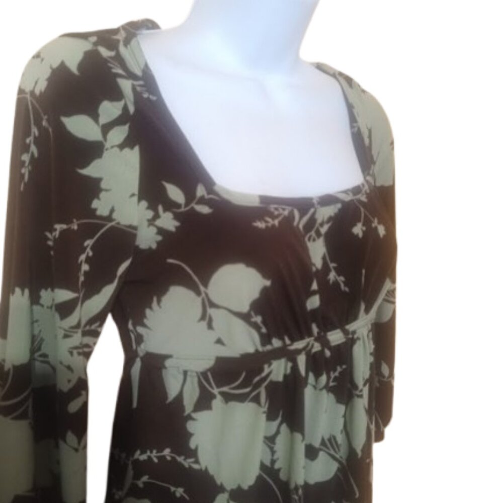 Brown and GreenTop Size Medium